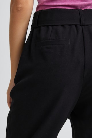 Effilé Pantalon 'DANTA' b.young en noir