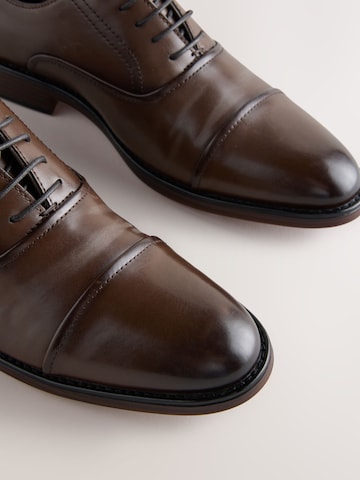 Next - Zapatos con cordón en marrón