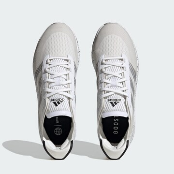 ADIDAS SPORTSWEAR Running Shoes 'Avryn' in White