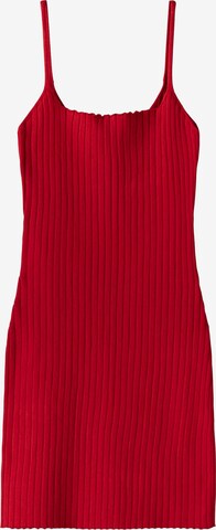 Bershka Knit dress in Red: front