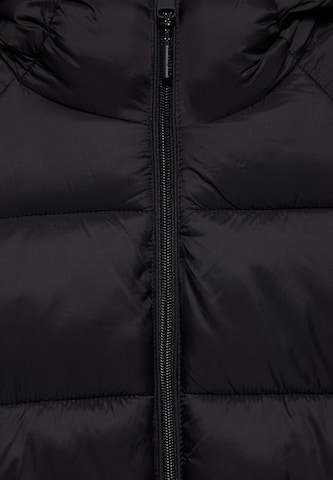 Giacca invernale di Pull&Bear in nero