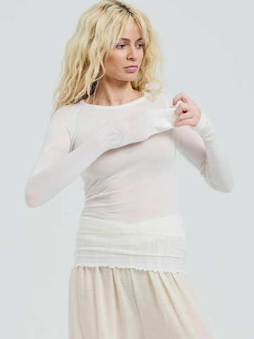 Maglietta 'Elvira' di Seamless Basic in bianco: frontale