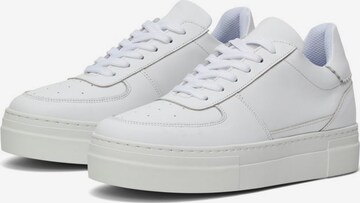 SELECTED FEMME Låg sneaker i vit