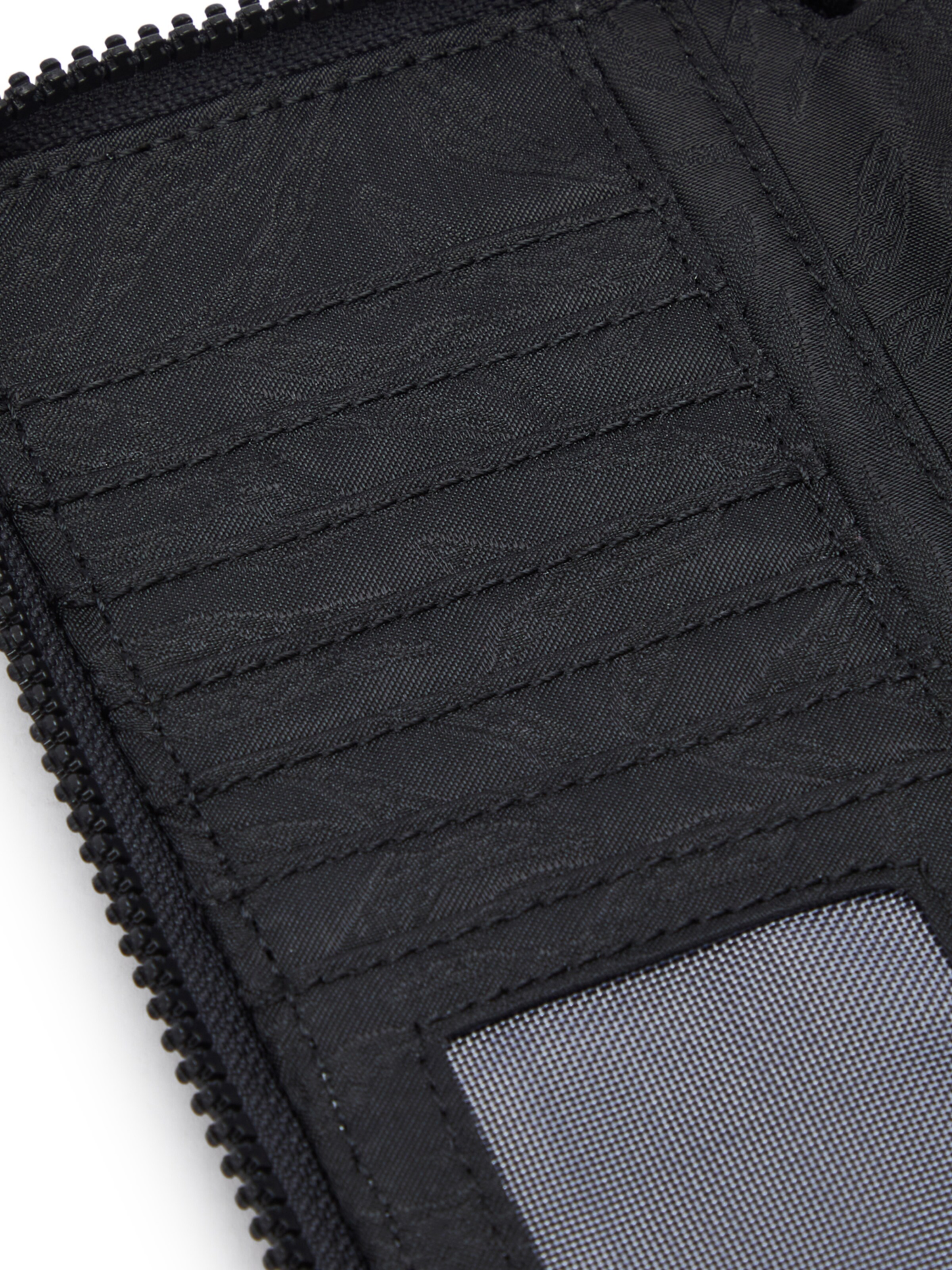 KIPLING Peňaženka 'MONEY WORLD' - Čierna