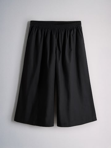 The Set Wide Leg Hose in Schwarz