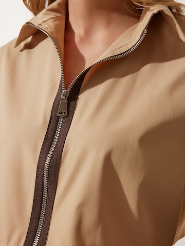 Happiness İstanbul Φθινοπωρινό και ανοιξιάτικο μπουφάν σε μπεζ