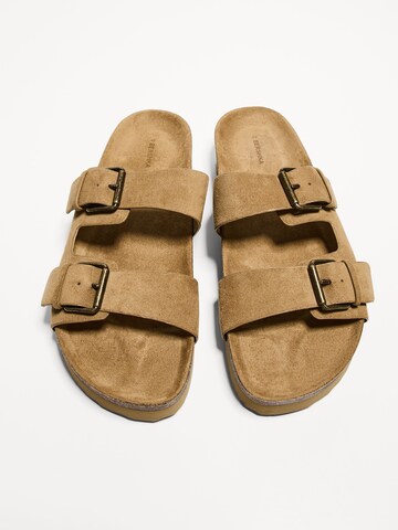 Bershka Pantoletter i beige