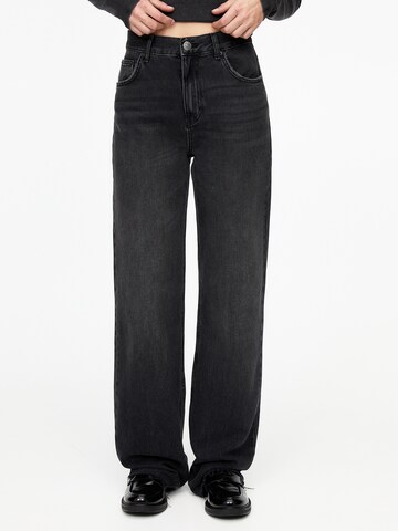 Loosefit Jeans di Pull&Bear in nero: frontale