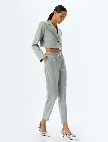 Koton Regular Broek in Grijs
