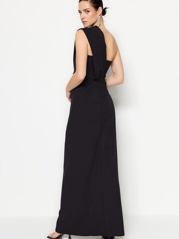 Trendyol - Vestido de noche en negro