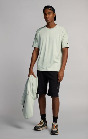 Champion T-Shirt in Grün