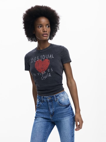 Desigual Μπλουζάκι σε μαύρο: μπροστά