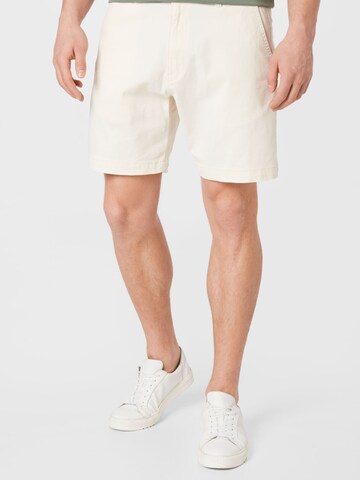 LEVI'S Chino Pants in White: front