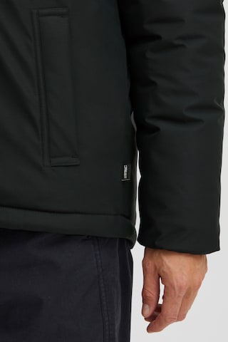 11 Project Steppjacke 'Deke' in Schwarz