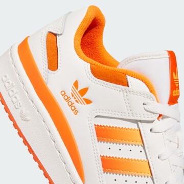 Baskets basses 'Forum' ADIDAS ORIGINALS en blanc