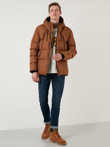 Manteau d’hiver Buratti en marron