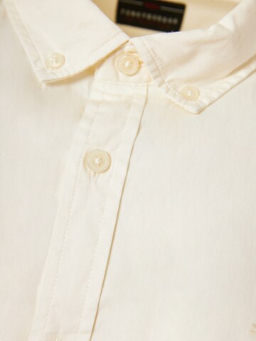 Coupe regular Chemise Funky Buddha en blanc