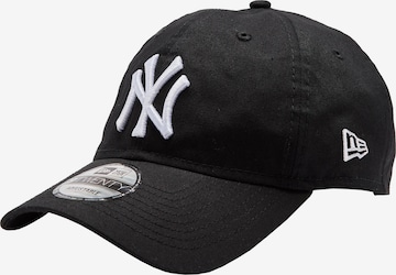 NEW ERA Cap in Black: front