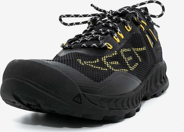 KEEN Halbschuh 'Nxis Evo Wp M' in Schwarz