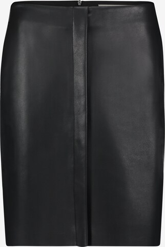 Betty & Co Skirt in Black: front