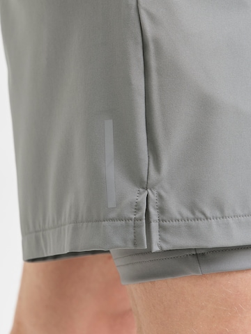 JACK & JONES Regular Sports trousers 'JCOCNZ' in Grey