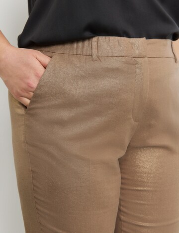 SAMOON Regular Pleated Pants in Gold