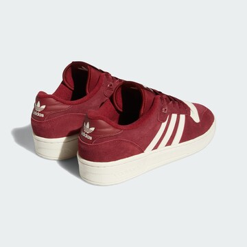 ADIDAS ORIGINALS Låg sneaker 'Rivalry' i röd