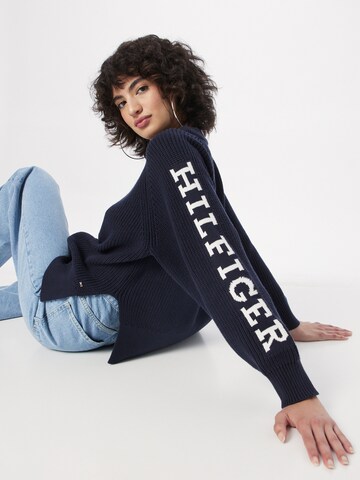 TOMMY HILFIGER Pullover in Blau