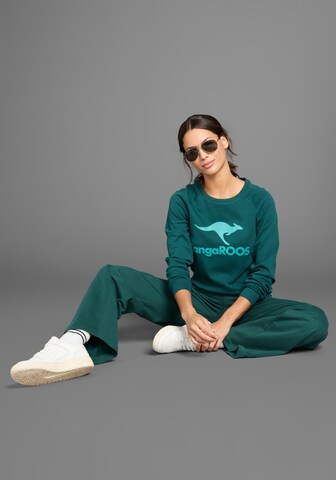 KangaROOS Sweatshirt in Green