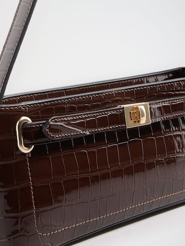 Lipsy Schultertasche in Braun