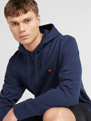 WRANGLER Sweatshirt 'SIGN OFF' in Blauw