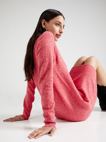 Rochie tricotat 'DOFFY' de la VERO MODA pe roșu