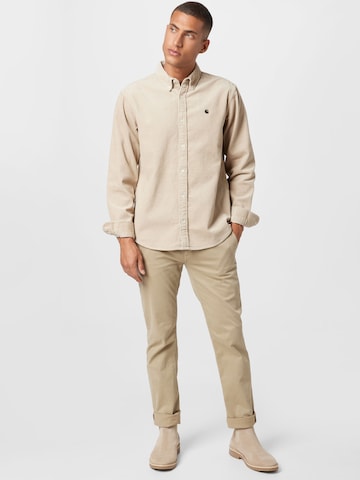 Carhartt WIP Regular Fit Paita 'Madison' värissä beige