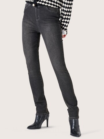 Slimfit Jeans 'Kellyjb' di Camomilla Italia in grigio: frontale