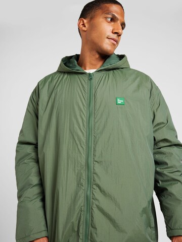 AMERICAN VINTAGE Between-seasons coat 'ZOTCITY' in Green