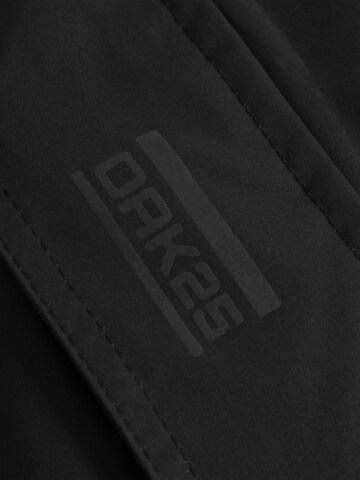Giacca funzionale 'Commute Rainbreaker' di OAK25 in nero