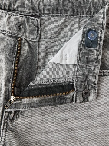 TWO SOON Loosefit Jeans in Grau