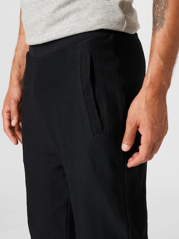 Urban Classics Normální Kalhoty – černá