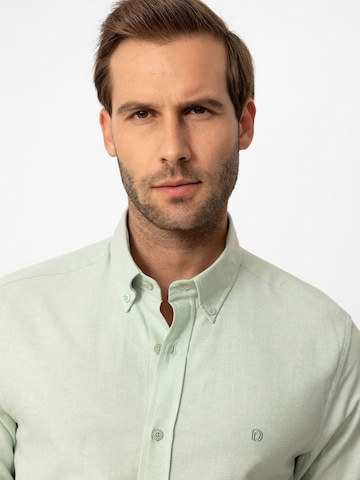 Dandalo Regular fit Button Up Shirt in Green