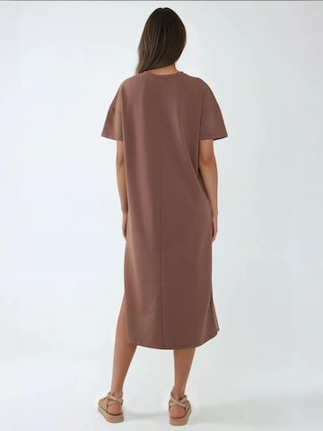 Hiccup - Vestido em castanho