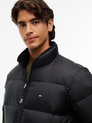 TOMMY HILFIGER - Chaqueta de invierno en negro: frente