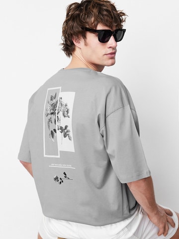 Trendyol - Camisa em cinzento