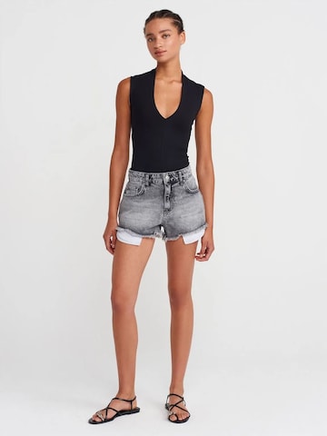 Dilvin Regular Broek in Grijs