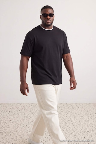 Trendyol Curve - Camiseta en negro