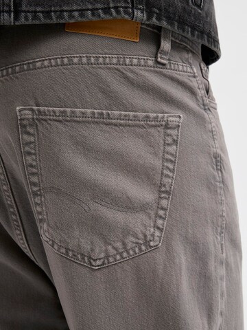 JACK & JONES Свободный крой Джинсы 'JJIron JJOriginal' в Серый