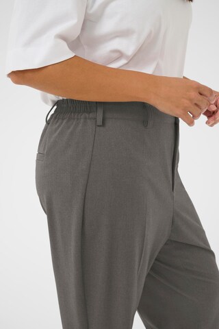 KAFFE CURVE Flared Broek in Grijs