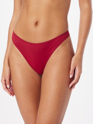SCHIESSER Thong 'Invisible Lace' in Red: front
