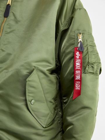 Veste mi-saison 'Ma-1' ALPHA INDUSTRIES en vert