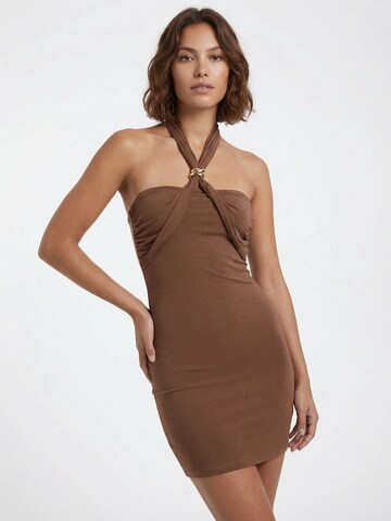 Robe MYLAVIE by Sarah Harrison en marron : devant