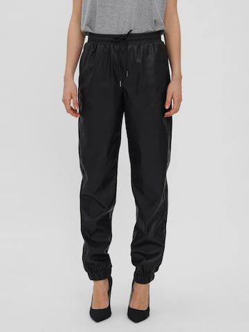 VERO MODA Tapered Pants 'Olympia' in Black: front